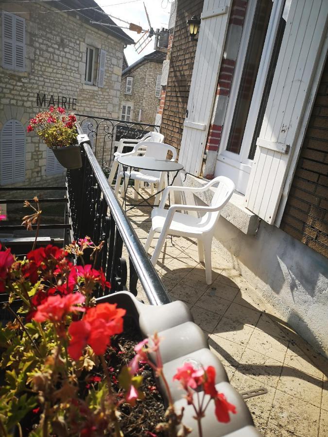 Charmant Duplex 100M2 Mouchard Exterior photo